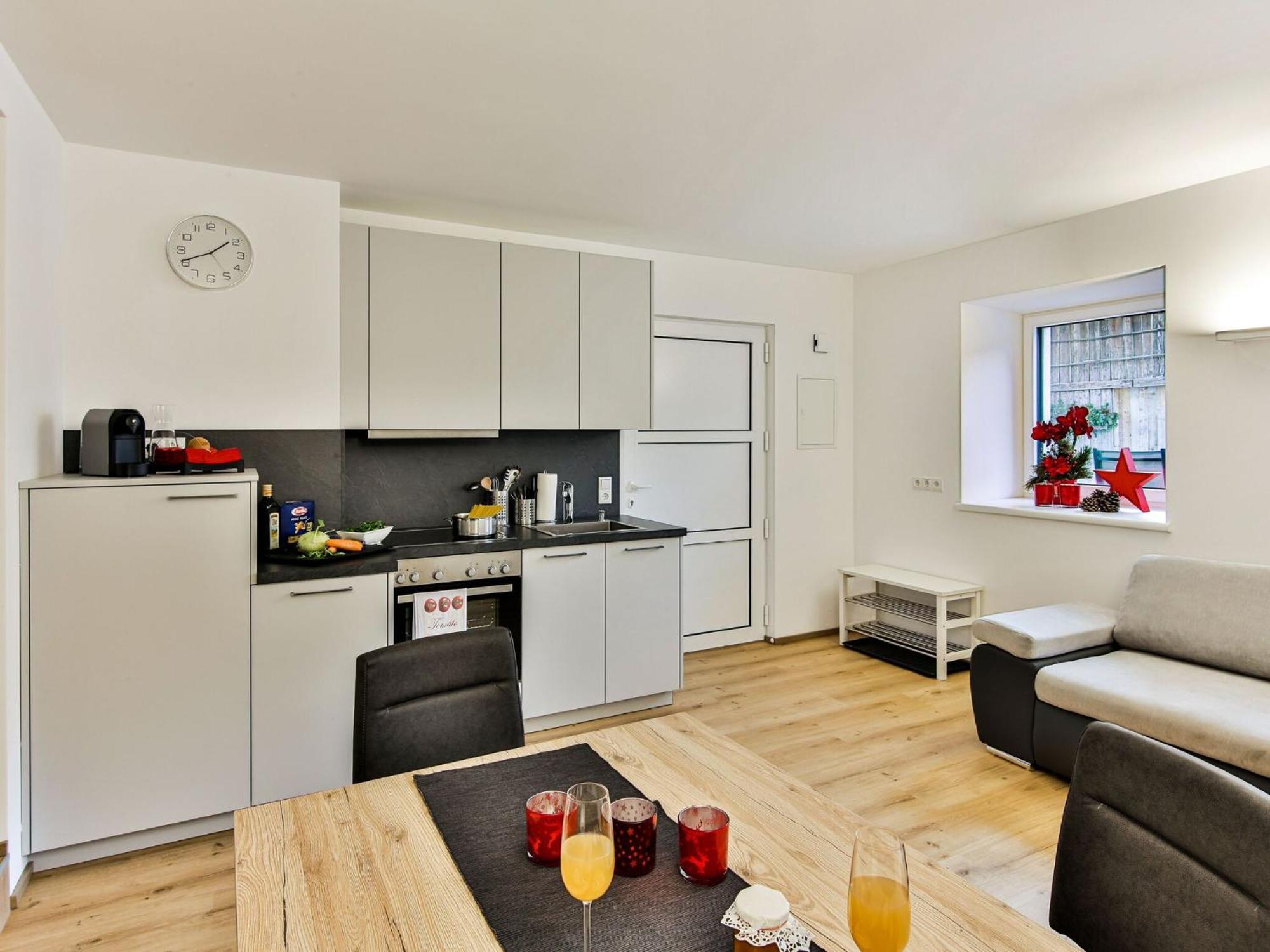 Elegant Apartment In Inzing With Terrace Extérieur photo